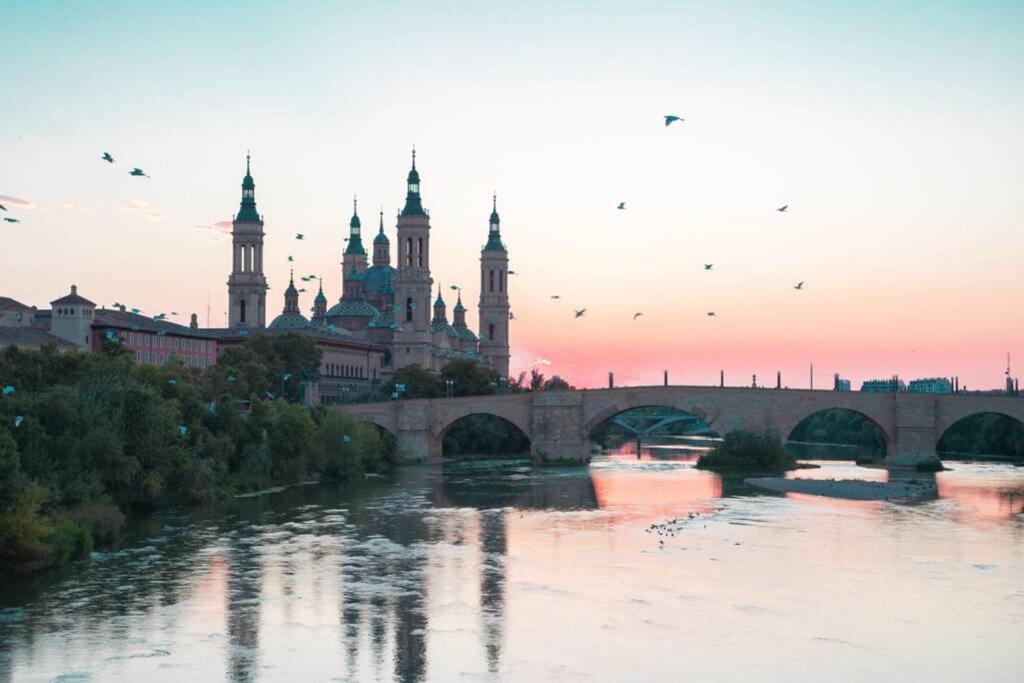 Apartamento Unico En Plaza Del Pilar Zaragoza Exteriör bild